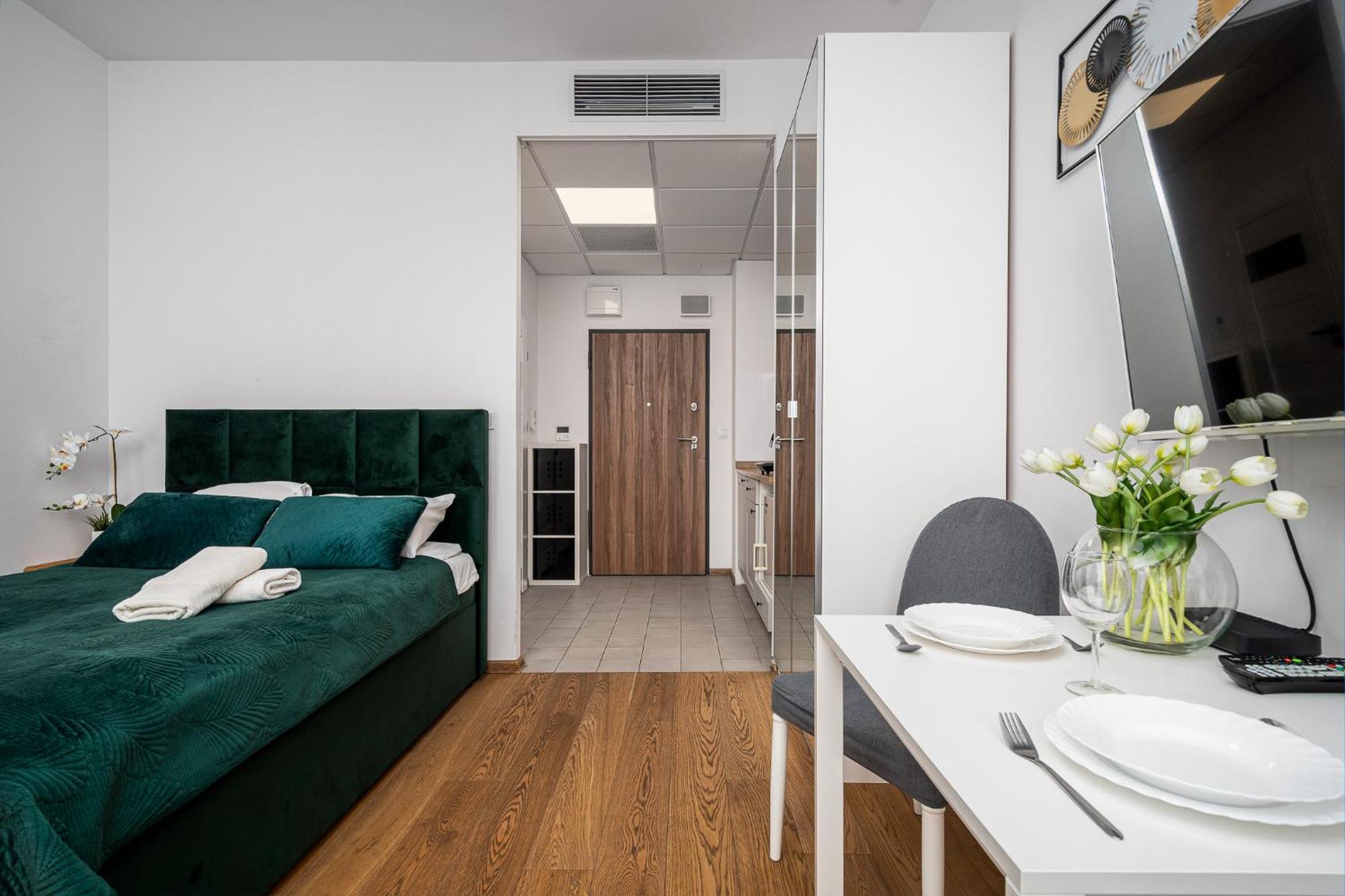 Prymasa Tysiaclecia 83A Free Garage By Perfect Apart Βαρσοβία Εξωτερικό φωτογραφία